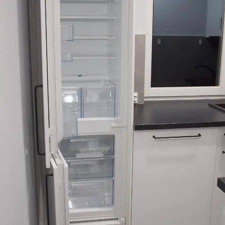 2-bedroom Modern Flat Near Baltic - 40m2- Location !!! アパート グダニスク