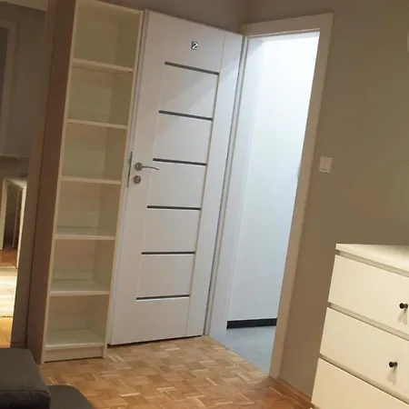 2-bedroom Modern Flat Near Baltic - 40m2- Location !!! アパート *